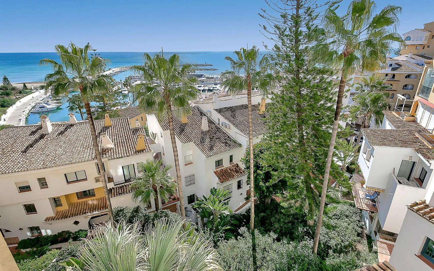 J95 Cabopino Apartment Marbella Spain