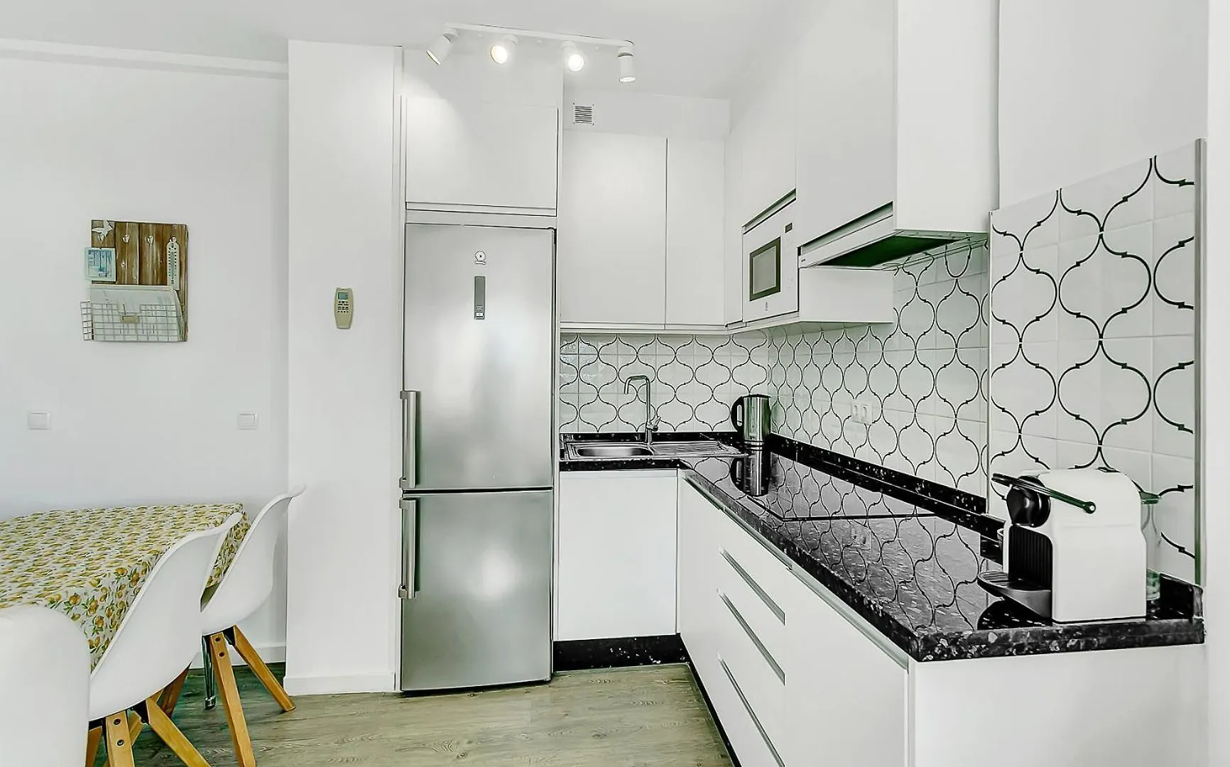 J95 Cabopino Apartment Marbella