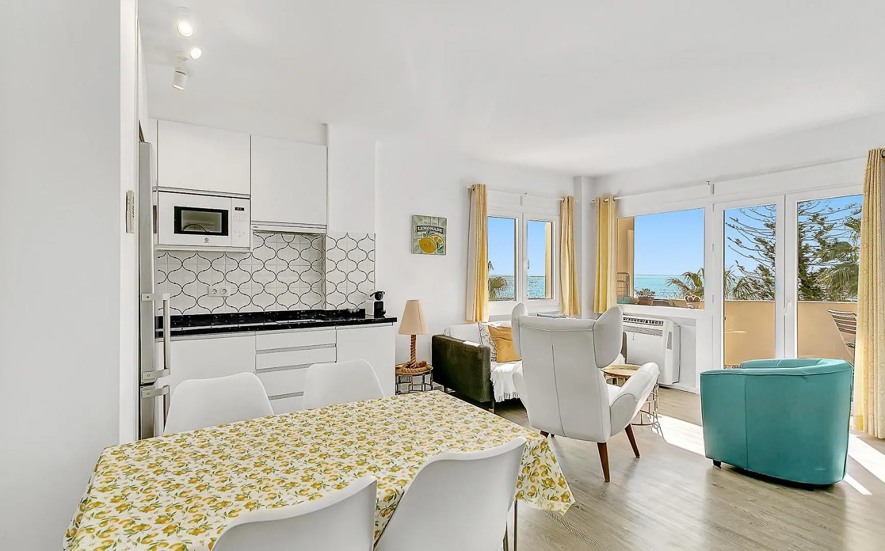 Appartamento J95 Cabopino Marbella 0*,  Spagna